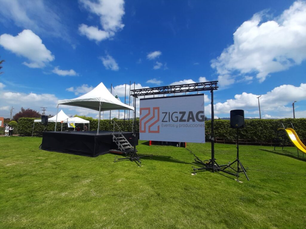 Alquiler de carpas y pantallas Bogotá